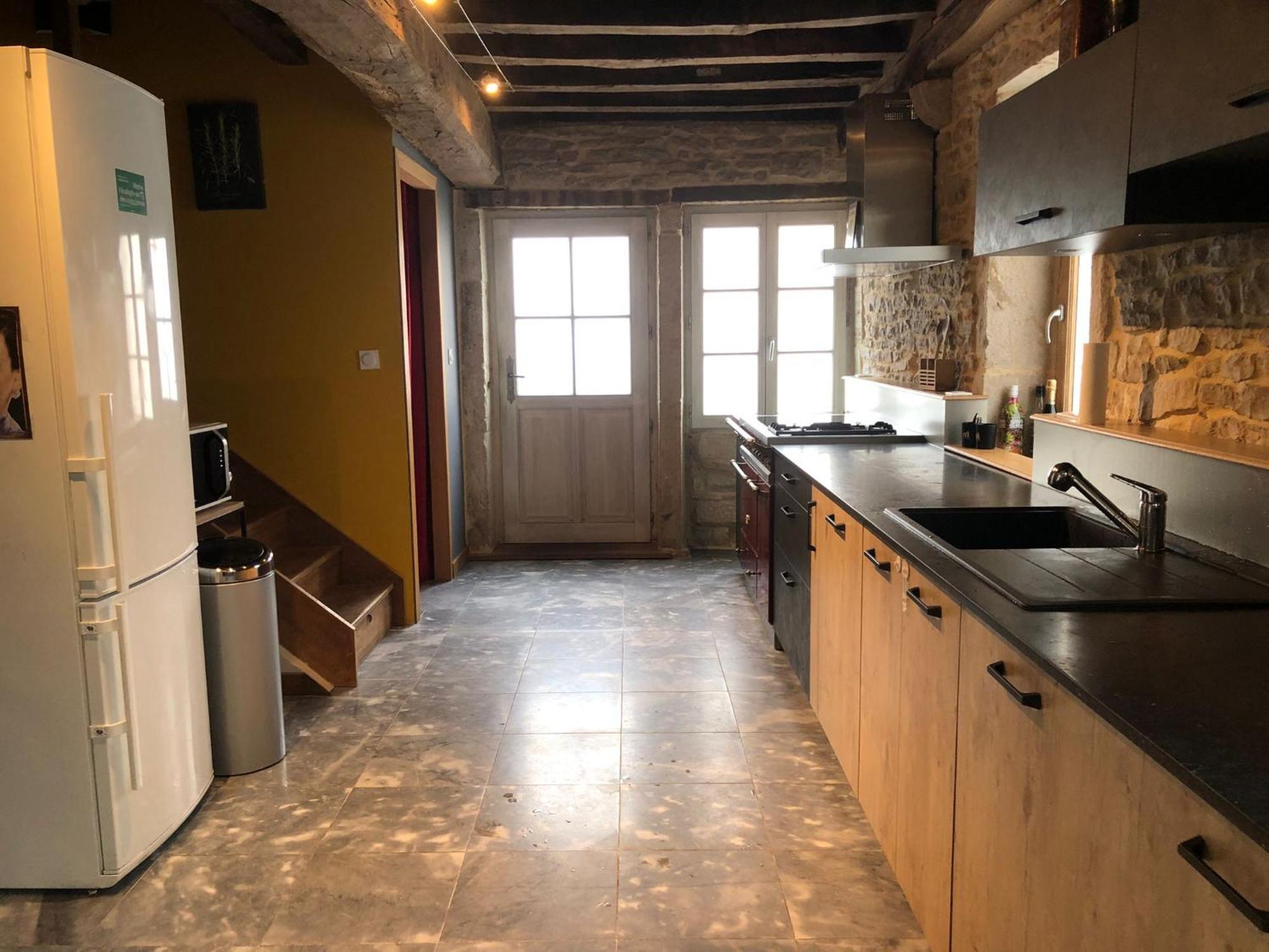 Maison Millot Beaune  Bagian luar foto